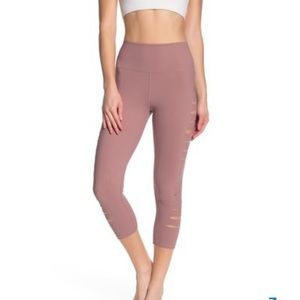 Alo High Waist Slice Capri Leggings